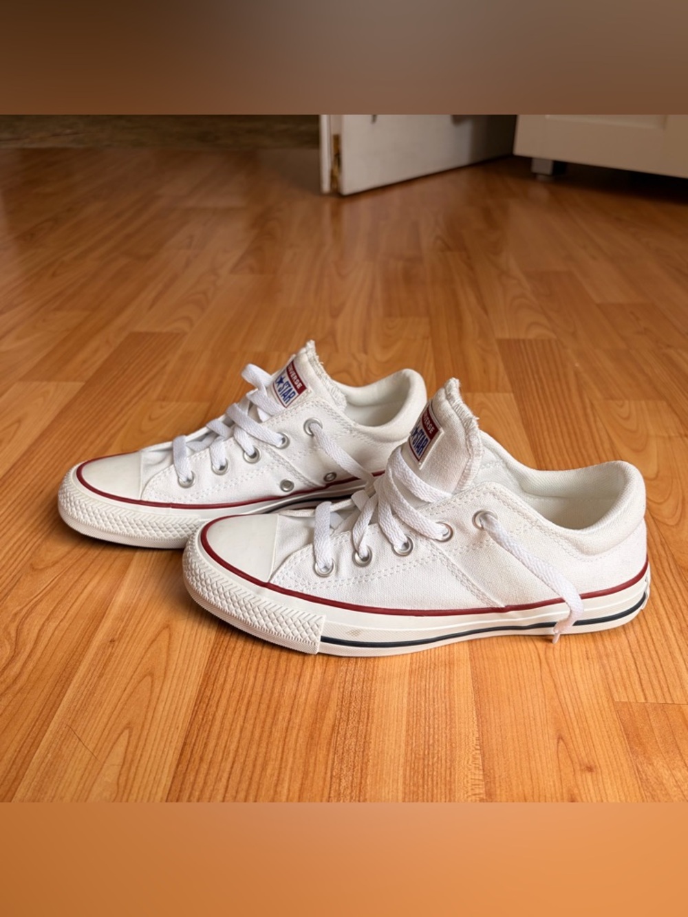 NEW converse White 🤍🤍